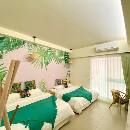 Red Vacation Rental Heng-ch'un Extérieur photo